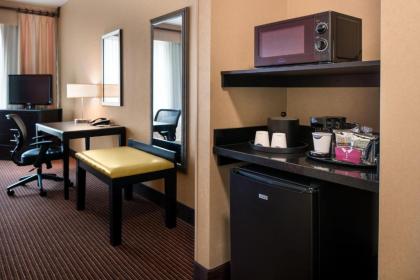 Hampton Inn and Suites Ogden - image 17