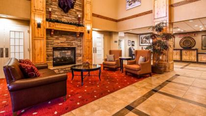 Best Western Plus Canyon Pines - image 4