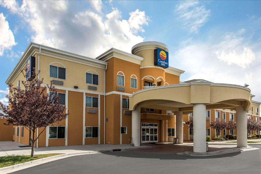 Comfort Inn Ogden near Event Center - main image