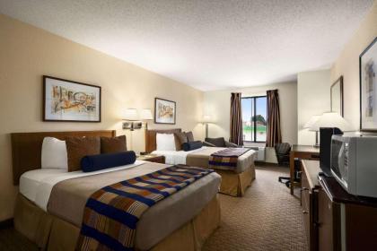 Days Inn by Wyndham Oglesby/ Starved Rock - image 14