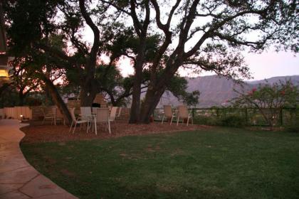 Ojai Retreat & Inn - image 14