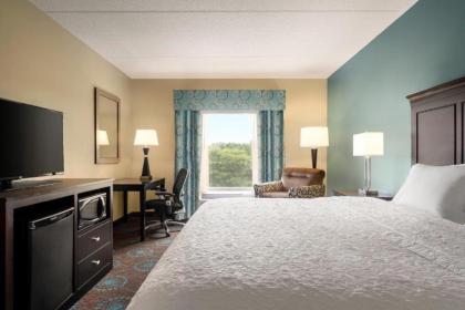 Hampton Inn & Suites Bluffton-Sun City - image 11