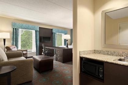 Hampton Inn & Suites Bluffton-Sun City - image 17