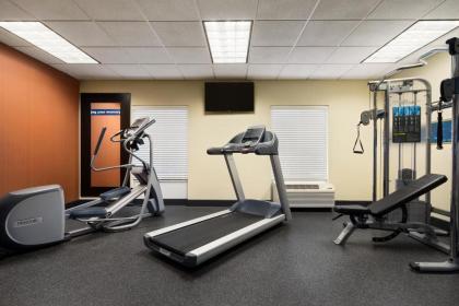 Hampton Inn & Suites Bluffton-Sun City - image 9