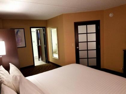 Best Western Okemos/East Lansing Hotel & Suites - image 5