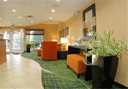 Fairfield Inn by Marriott East Lansing - image 2