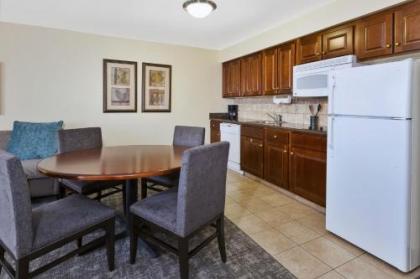 Staybridge Suites Lansing-Okemos an IHG Hotel - image 2