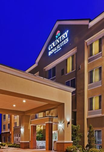 Country Inn & Suites by Radisson Oklahoma City Airport OK - image 2