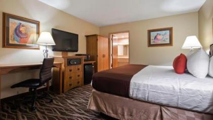 Best Western Plus Saddleback Inn and Conference Center - image 4