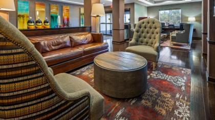 Best Western Plus Olathe Hotel - image 14