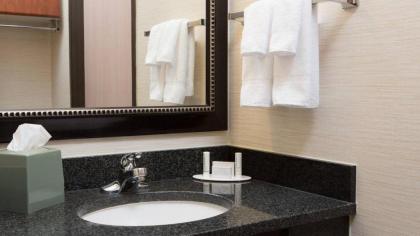 Fairfield Inn & Suites Kansas City Olathe - image 4