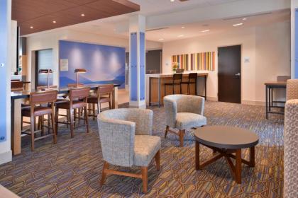 Holiday Inn Express & Suites - Olathe West an IHG Hotel - image 9