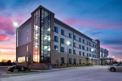 Courtyard Kansas City Olathe - image 7