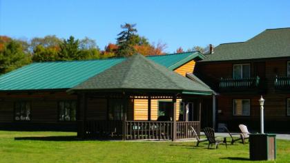 Adirondack Lodge Old Forge - image 2