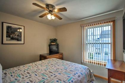 Old Orchard Beach Apt - Walk to Beach and Pier! - image 18