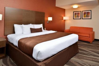 Best Western Plus University Inn - image 12