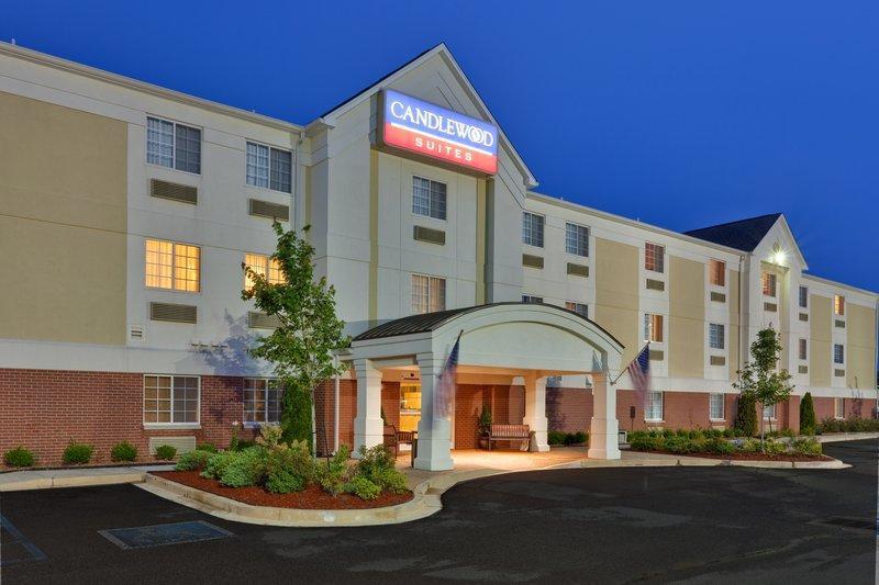 Candlewood Suites Olive Branch - main image