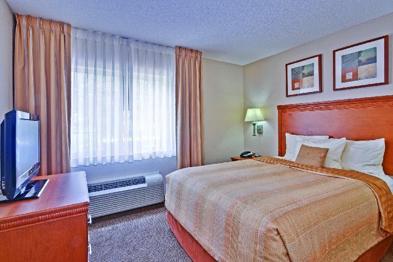 Candlewood Suites Olive Branch - image 5