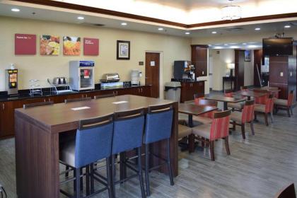 Comfort Suites Olive Branch - image 5