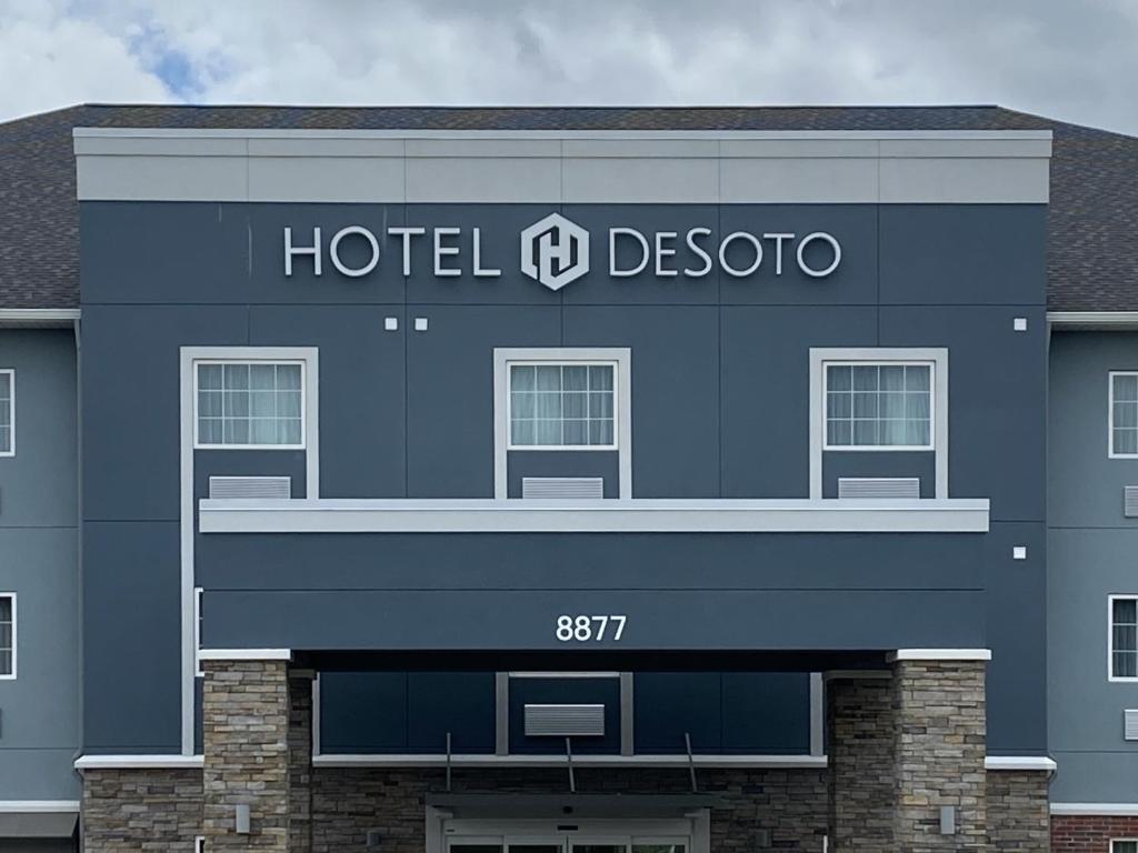 Hotel DeSoto - main image