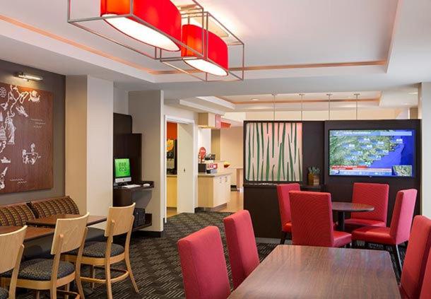 TownePlace Suites by Marriott Olympia - image 4