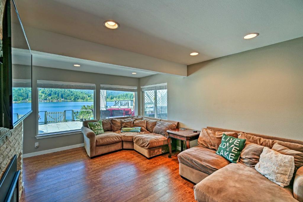 Dreamy Lakefront Home with Grill and Shared Dock! - image 2