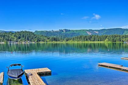 Summit Lake Escape with Shared Dock and Kayaks! - image 3