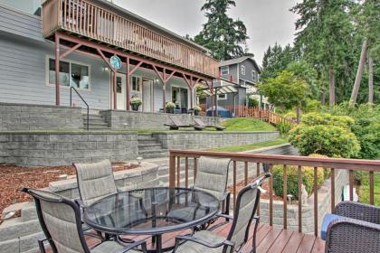 The Peacock House - Waterfront Home with Dock - image 2