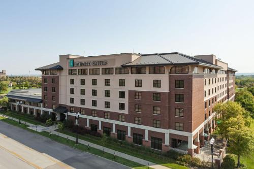 Embassy Suites Omaha - Downtown/Old Market - main image