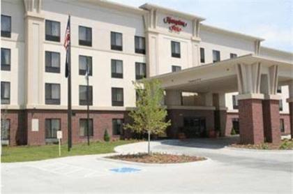 Newly Renovated Hampton Inn Omaha West Lakeside