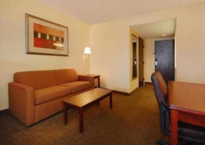 Holiday Inn Express Omaha West - 90th Street an IHG Hotel - image 5