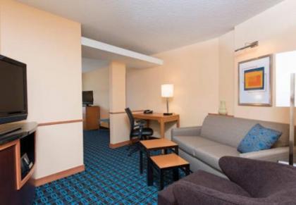 Fairfield Inn & Suites by Marriott Omaha Northwest - image 3