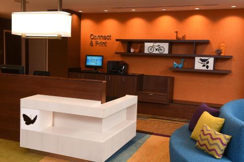 Fairfield Inn & Suites by Marriott Omaha West - image 3