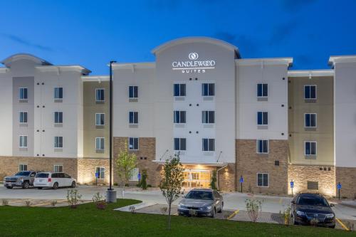 Candlewood Suites - Omaha Millard Area an IHG Hotel - main image