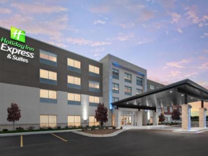 Holiday Inn Express & Suites - West Omaha - Elkhorn an IHG Hotel