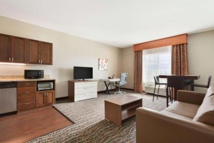 Best Western PLUS Peppertree Inn at Omak - image 14