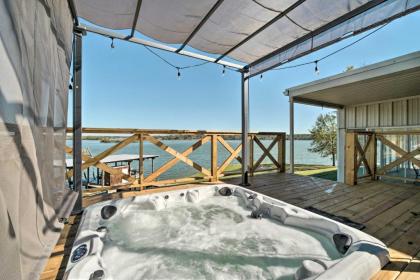 Lake Livingston House with Hot Tub Dock and Views! - image 11