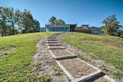 Lake Livingston House with Hot Tub Dock and Views! - image 15