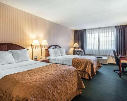 Clarion Hotel - Downtown - University Area - image 15