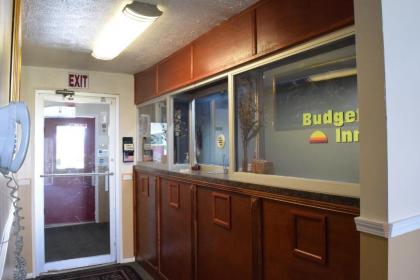 Budget Inn Ontario - image 12