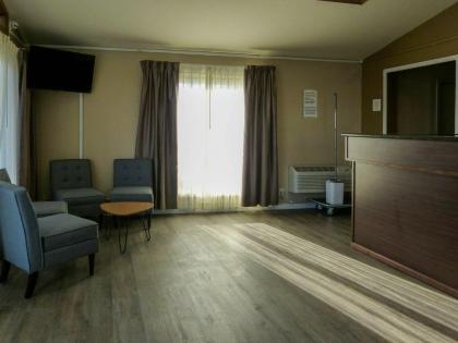 Rodeway Inn & Suites - image 11