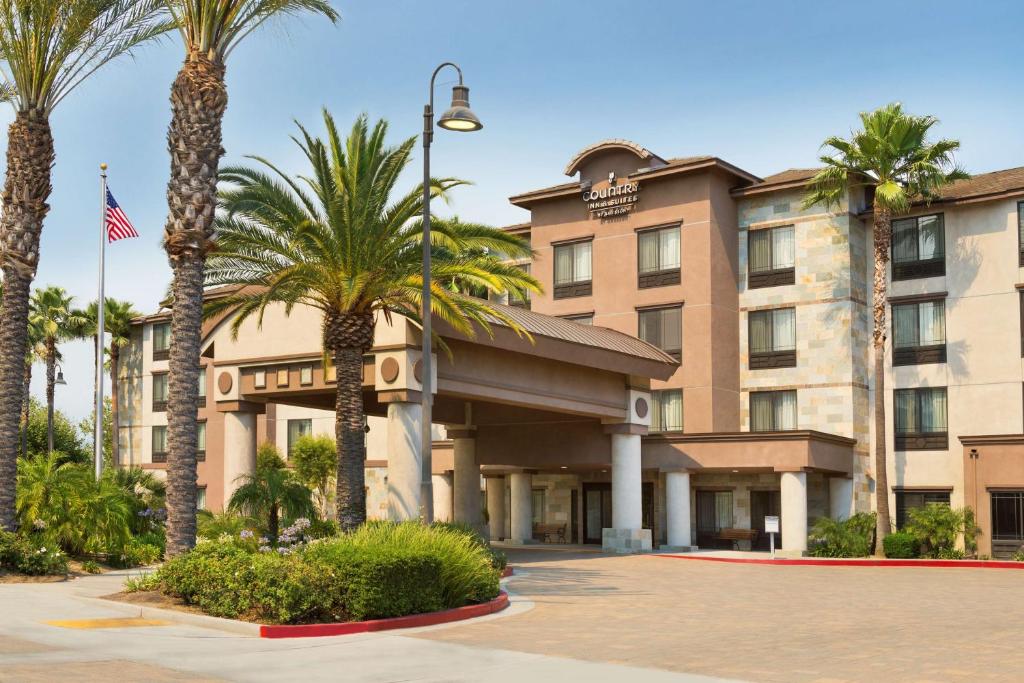 Country Inn & Suites by Radisson Ontario at Ontario Mills CA - main image