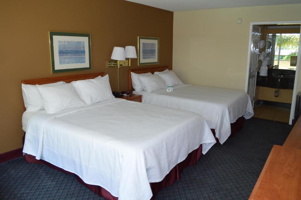 Ontario Airport Inn - image 7