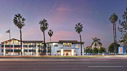 Motel 6-Ontario CA - Convention Center - Airport - image 8