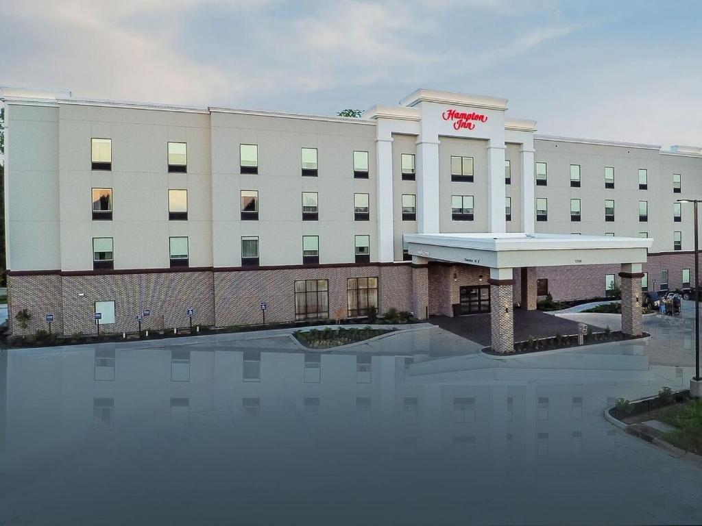 Hampton Inn Opelousas - main image