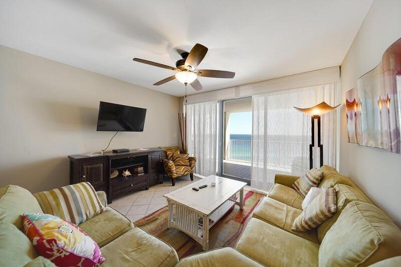 Windward Pointe 1002 - main image