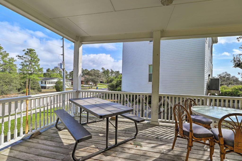 Orange Beach Family Duplex - 5 Min to Local Beach! - image 3