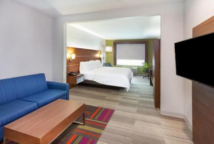 Holiday Inn Express Hotel and Suites Orange an IHG Hotel - image 12