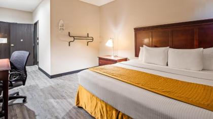 SureStay Hotel by Best Western Orange - image 14