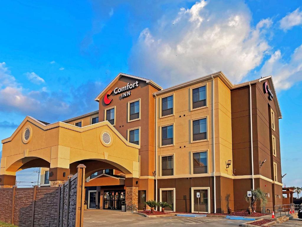 Comfort Inn Orange - main image